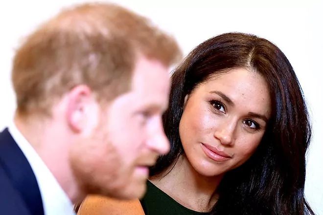 Divorce looming between Harry and Meghan? The Sussex are reportedly on the verge of ............ up, See More