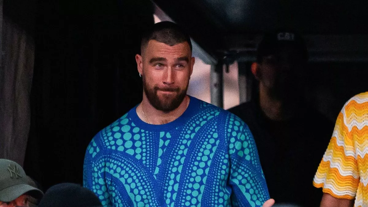 Travis Kelce shows true feelings for Taylor Swift with actions at Eras Tour show