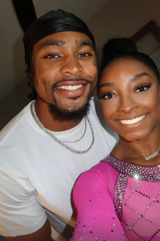 Simone Biles blasts fans who are .......... about Jonathan Owens marriage: ‘F–k off’ See More