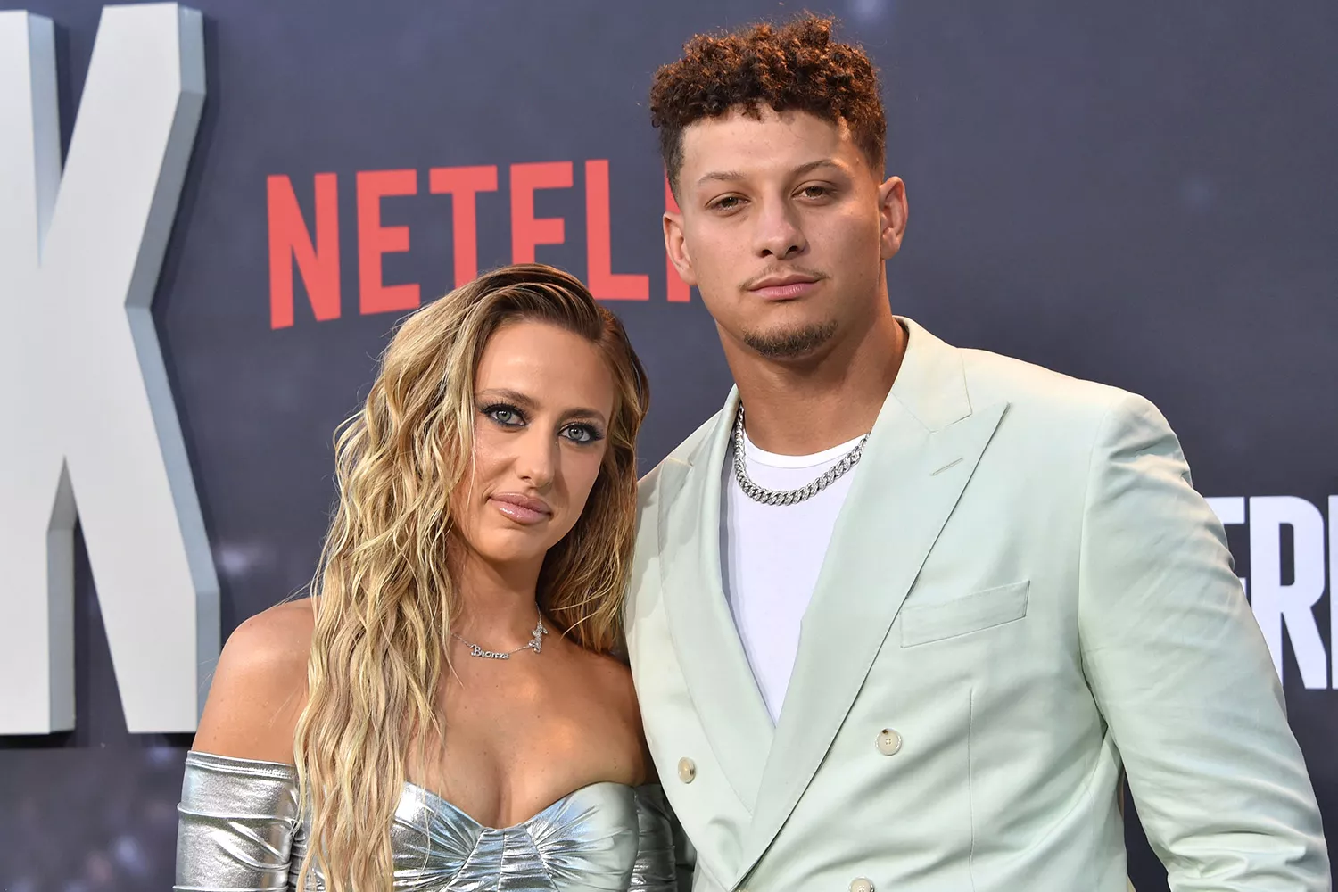 Brittany Mahomes cries as Travis Kelce's ex-girlfriend ........... throws her a surprise birthday party..... Click for full story