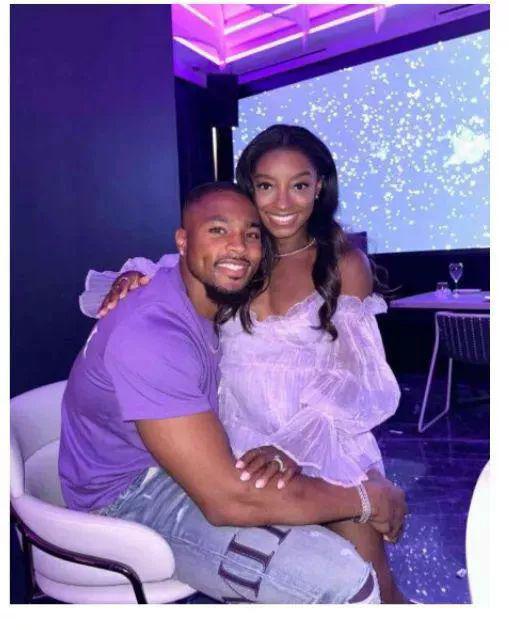 Divorce Him: WALKING RED FLAG’ Simone biles genuine supporters tell Simone to ‘file divorce papers asap’ as husband Jonathan Owens calls himself the…. Read More