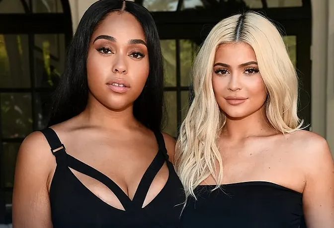 Tristan Thompson apologises to Kylie Jenner for cheating on her sister ... Kylie and Thimotée no longer hide their romance. Celebrities ...