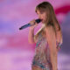 Taylor Swift Was So Happy That She Couldn’t Hide Her Big Smile As Fans Chanted Her Name While Singing Along With Her!!