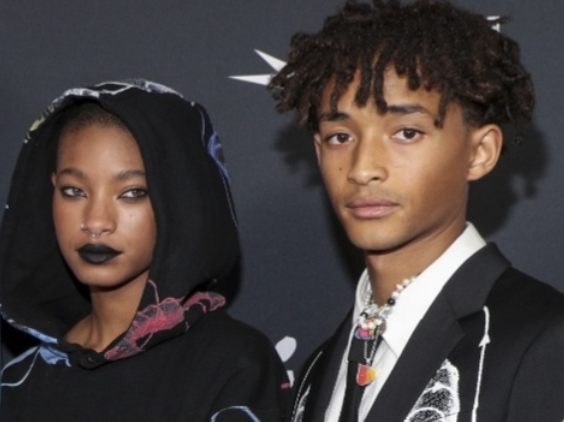 BREAKING NEWS: Willow Smith spoke in tears “I was panicked, What a dad! Will Smith sold me to Diddy because Diddy promised to….”