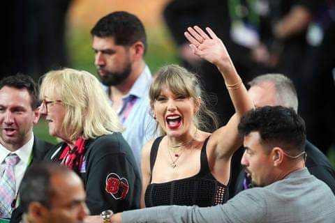 Taylor Swift Chose Travis Kelce’s Chiefs Game Over Major Event….see more