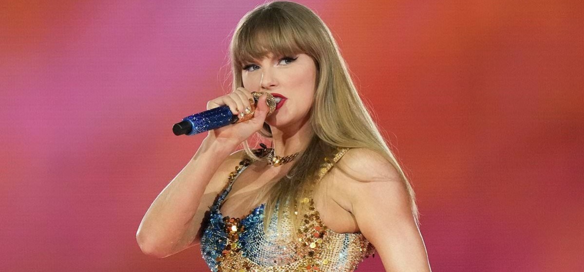 Taylor Swift releases $16 tickets with 'no view' for final Eras tour show but fans are left FURIOUS as scalpers snap them up to sell for over $1,000...... FULL DETAILS BELOW ⬇️