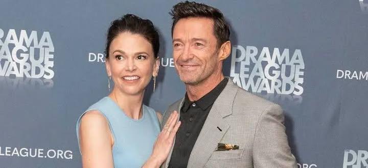 JUST IN: Congratulations to Sutton Foster, 49, as she got engaged  ❤️to Hugh Jackman, 56, though they have kept their relationship private after they revealed that… but ‘spend all of their free time in…Read more